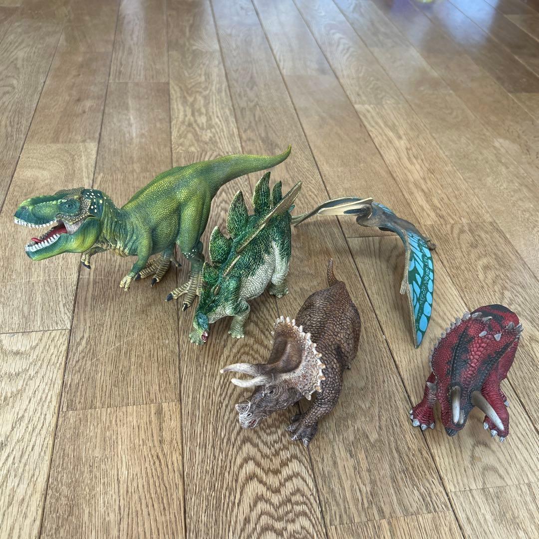 シュライヒ 恐竜火山プレイマットセット 恐竜12体まとめ売り - メルカリ