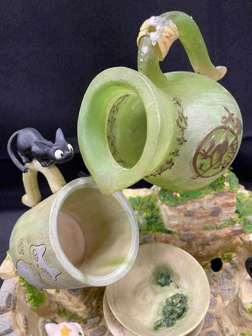 H2【ジャンク】魔女の宅急便 ウォーターガーデン 不思議な水辺 置物