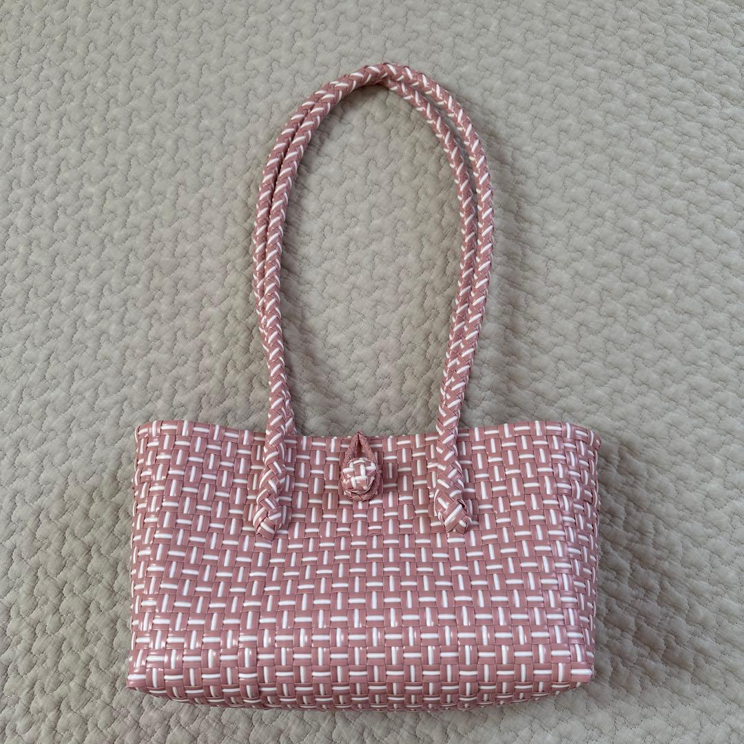 かごバッグ MEKEARISA Panini Sakuramochi MEKEARISA ｜メケアリサ (@mekearisa) · Hirakata-shi, Osaka