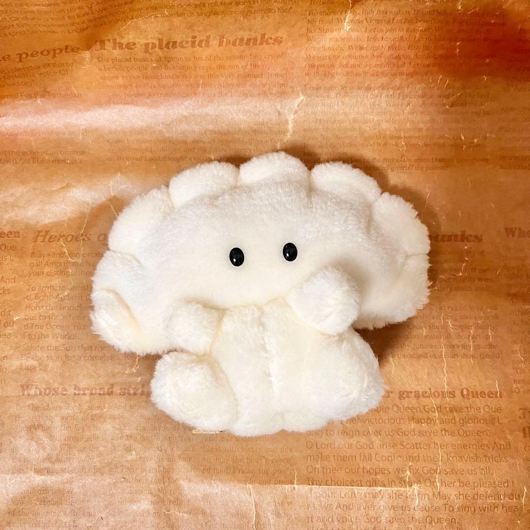 昭和の希少品 吉徳 ぎょうざちゃん ぬいぐるみ - メルカリ