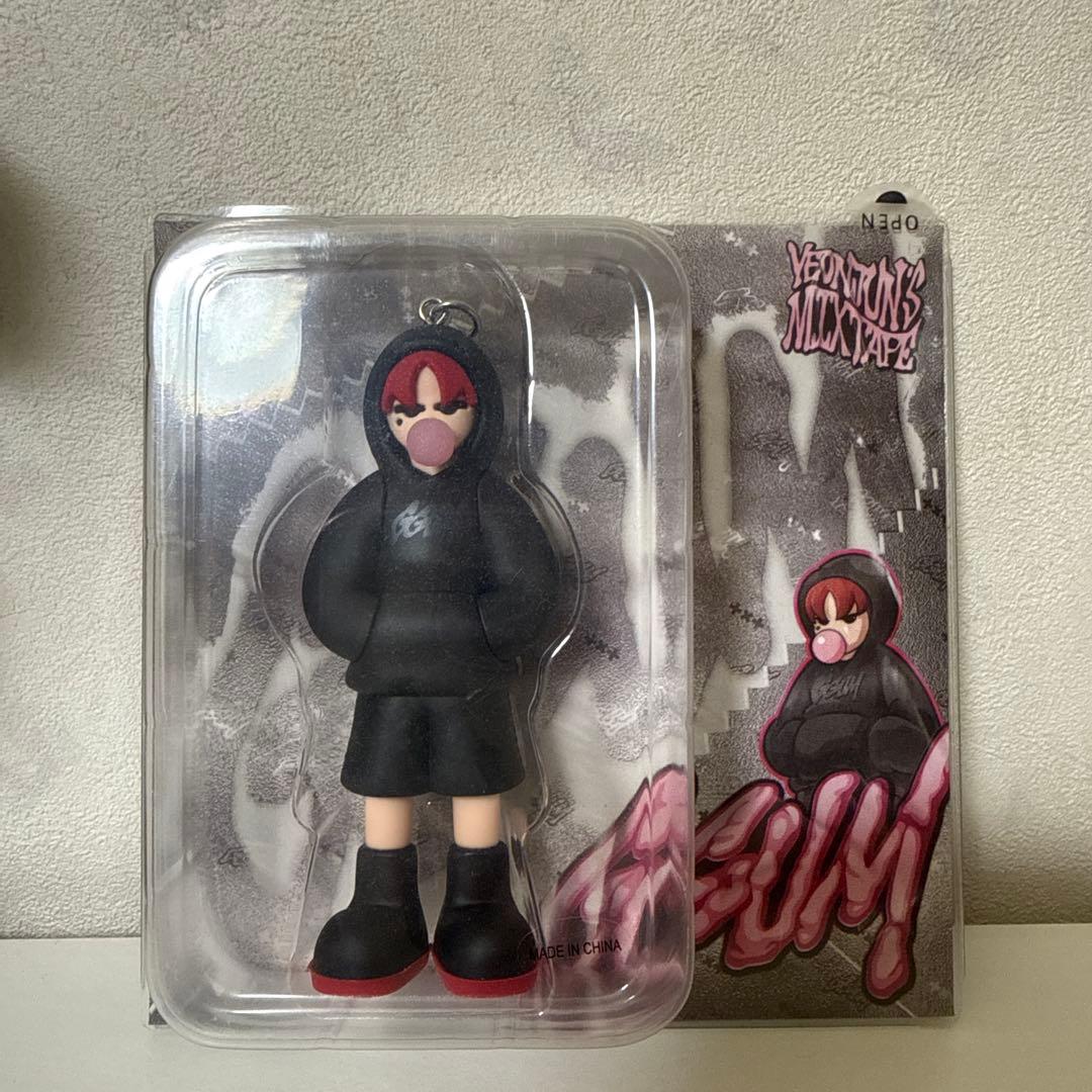 TXT ヨンジュン ggum フィギュア 訳ありジャンク品 txt ヨンジュン GGUM フィギュア - メルカリ