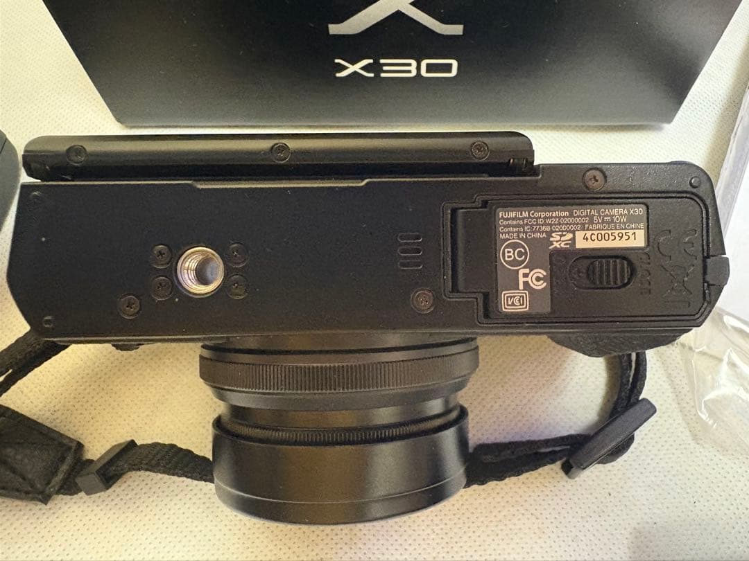 FUJIFILM X30 元箱付 総ショット数: 1033