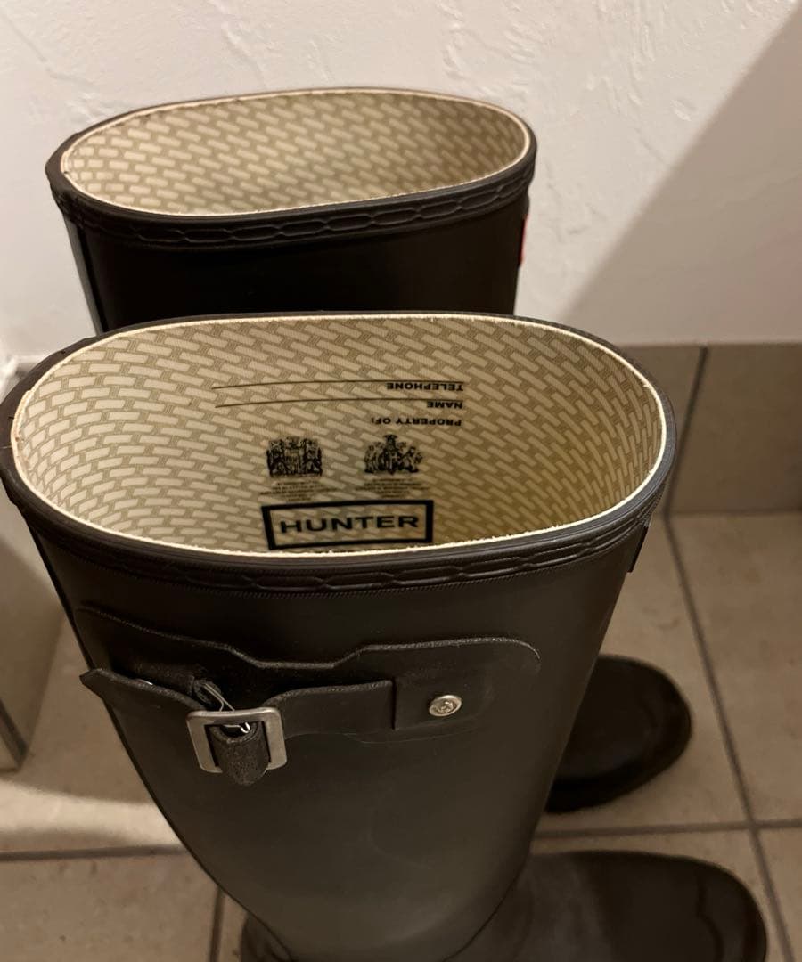 HUNTER チョコレート色 長靴 バックル付き UK6 25センチ 雨の日に