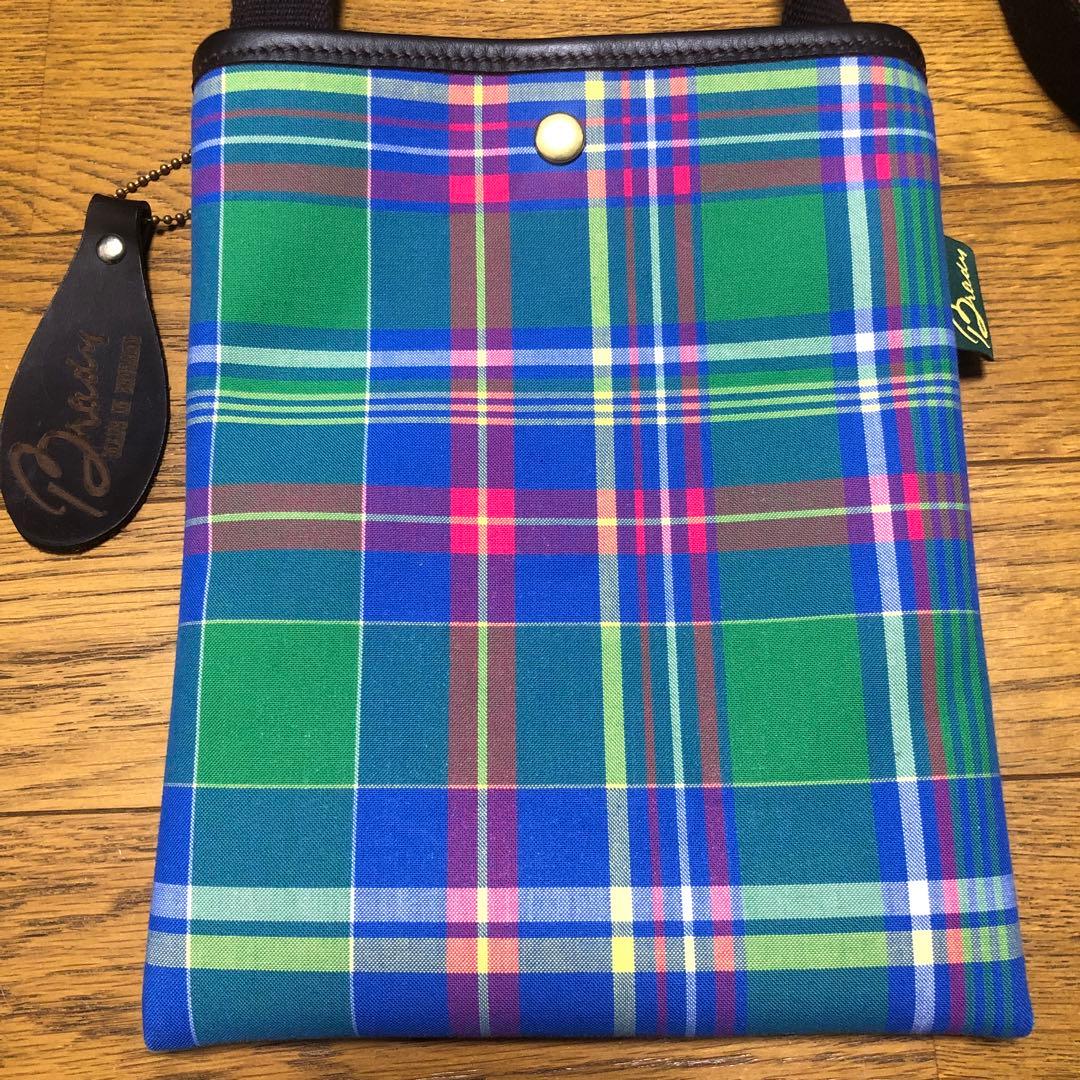 美品 Brady ブレディ ニトネラミニ ショルダーバッグ サコッシュ