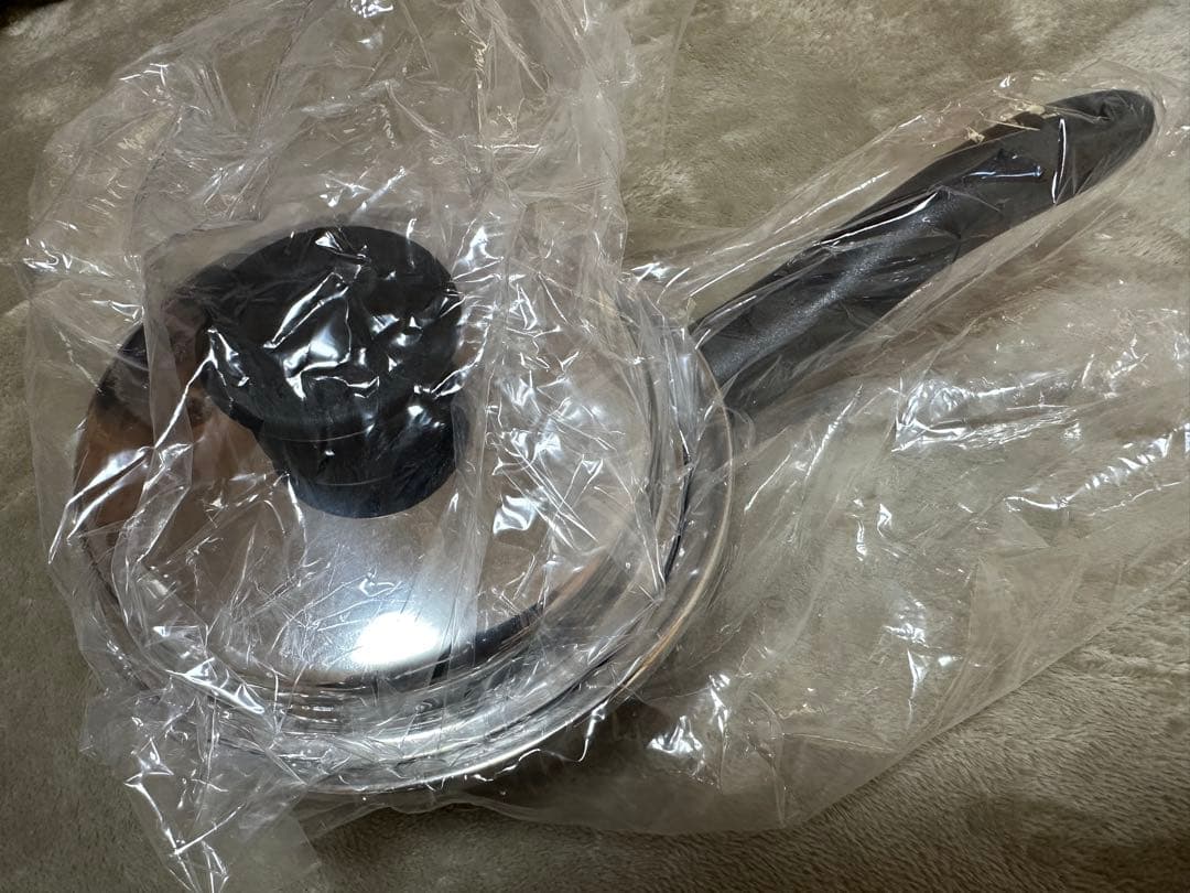 アムウェイ クィーン 小ソースパン　新品未使用 アムウェイ クイーン 小ソースパン 未使用 美品寄り 最安値 - メルカリ