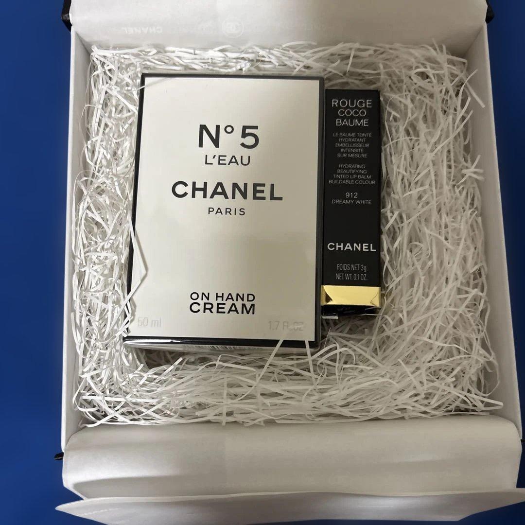 CHANEL N°5 L'EAU ハンドクリーム & ROUGE COCO N°5 L'EAU ON HAND CREAM - 50 ml - Fragrance | CHANEL