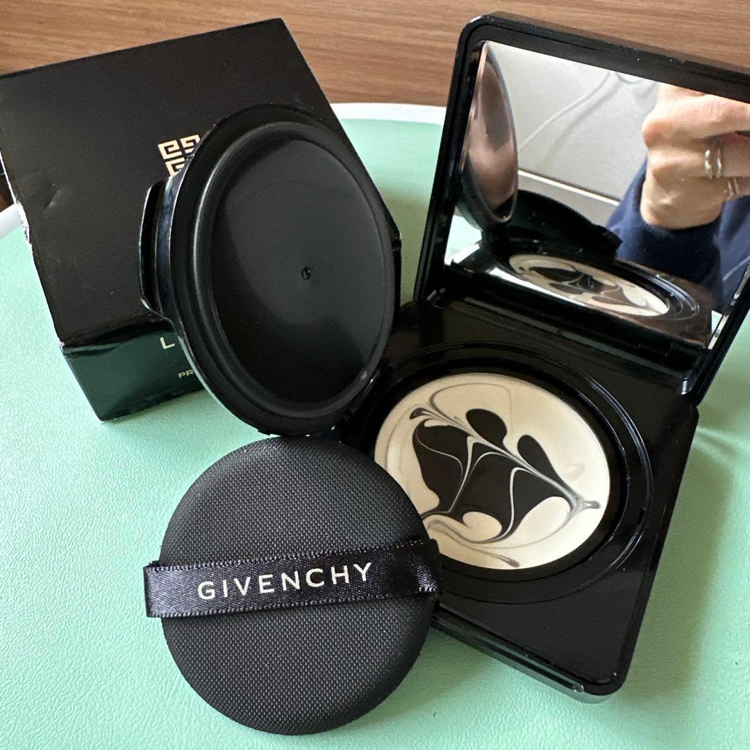 新品☆ジバンシー ソワンノワールUV 12g - メルカリ