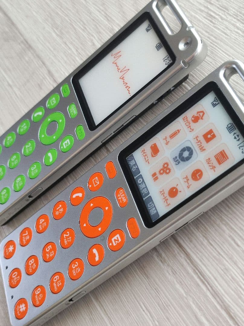 展示用モック☆【タルビー / talby】☆au ガラケー模型 - メルカリ