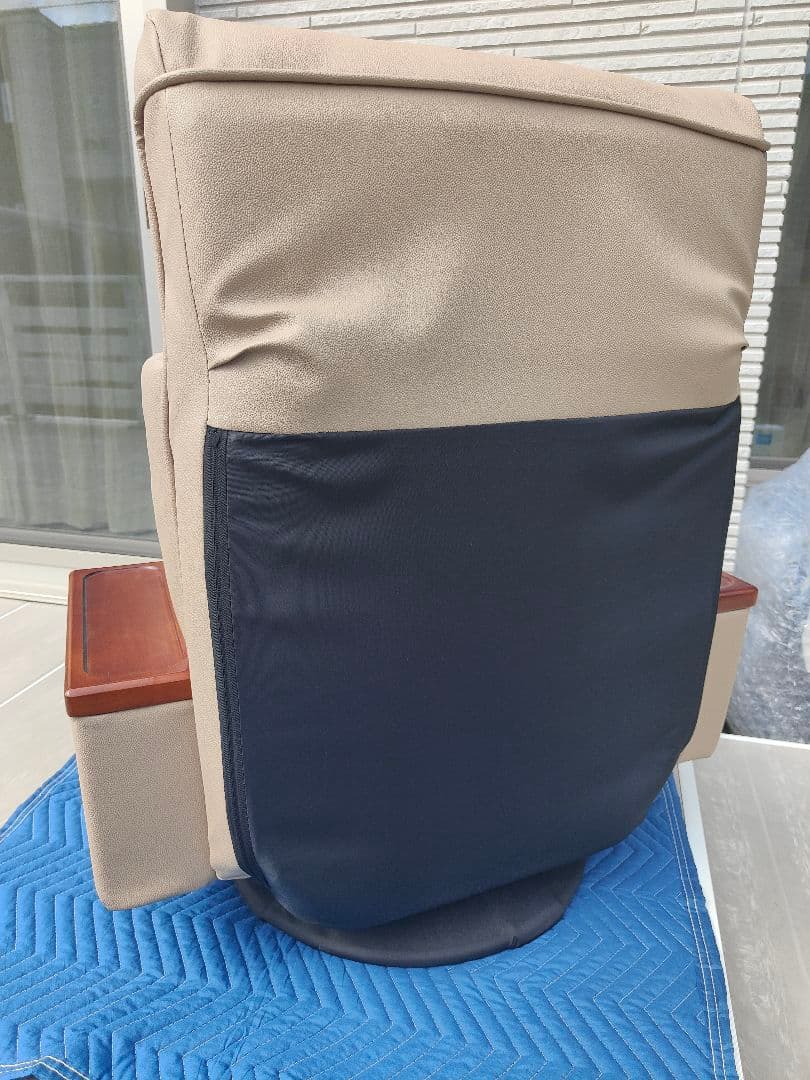 引取限定】hiroplans 高級革仕様 レバー式回転座椅子アリオン① 良品