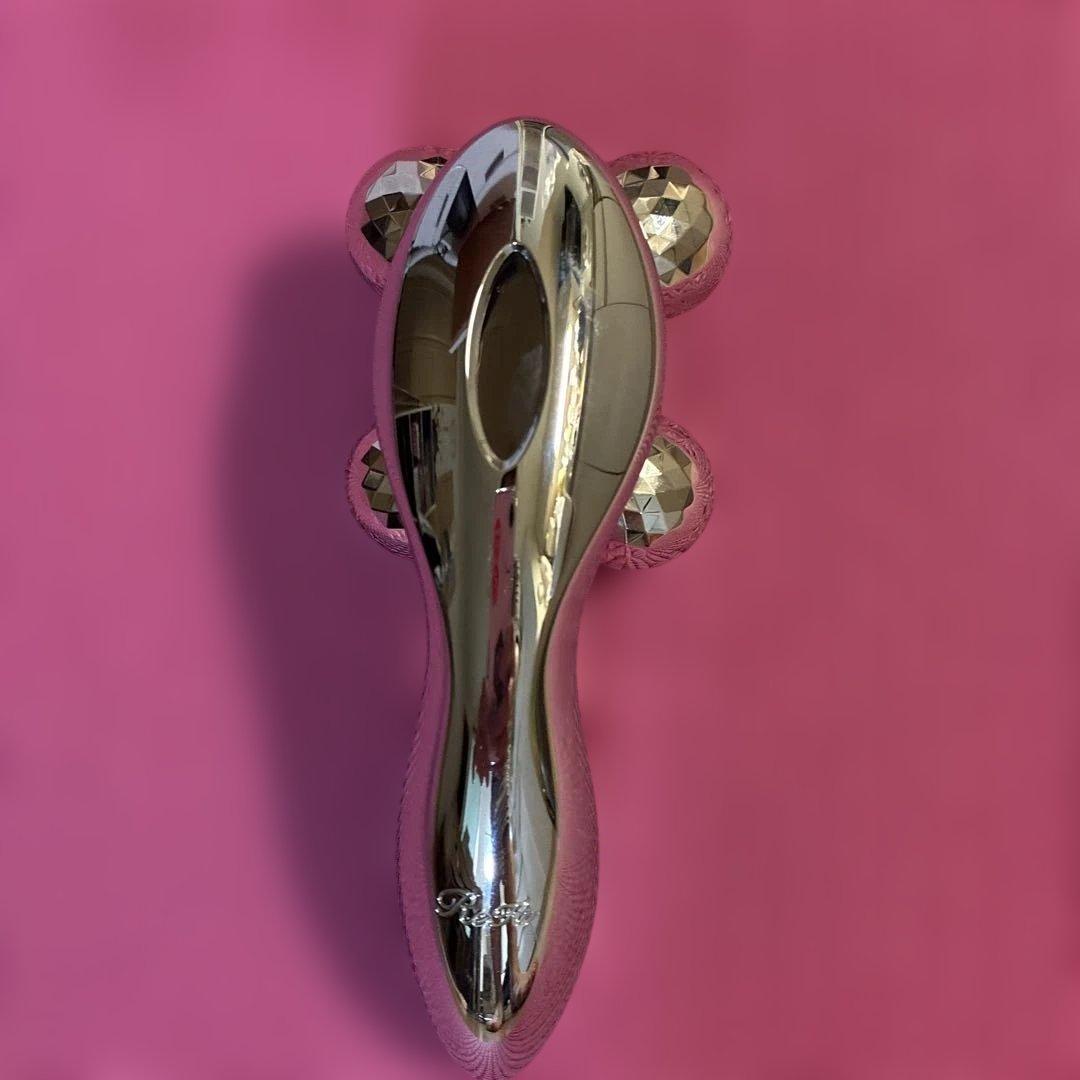 ReFa美顔ローラー シルバー 4ボール付き - メルカリ