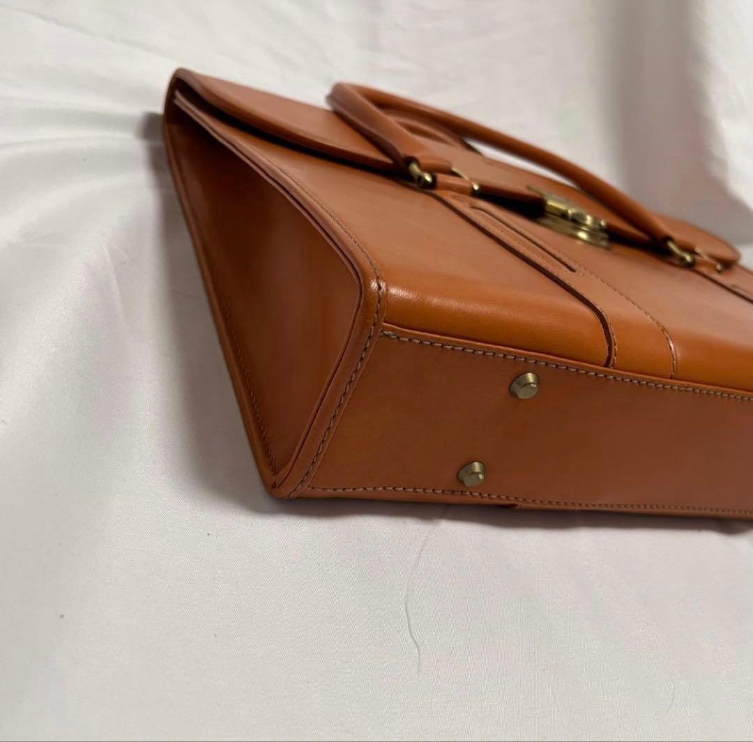 【12/31迄】《最終価格》タケオキクチ　ブリーフケース　ラップフラップダレス