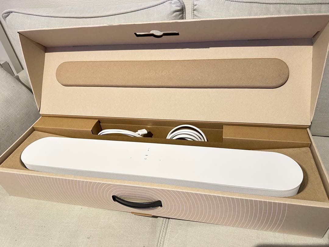 Sonos サウンドバー Beam GEN2 ホワイト 箱付属品あり 映画やライブ映像を高音質で楽しむサウンドバー「Sonos Beam (Gen 2