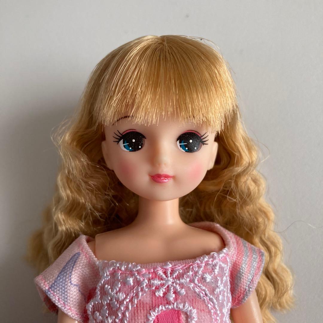 リカちゃんキャッスル きらちゃん おたのしみドール - メルカリ