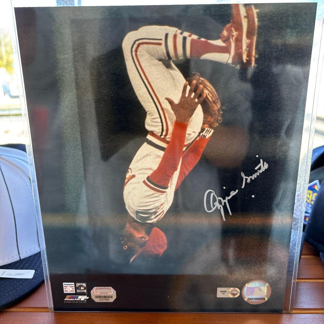 【5月SALE】MLBオジー・スミス選手サイン入り写真 楽天市場】オジー・スミス / Ozzie Smith 直筆サイン 8x10フォト Jump