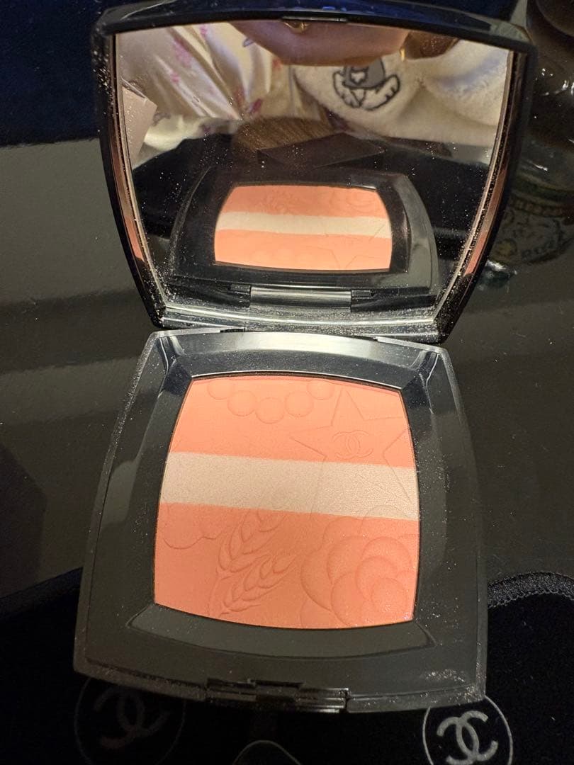 レ シーニュ ドゥ シャネル 997 ローズ ルミエール フェイスカラー