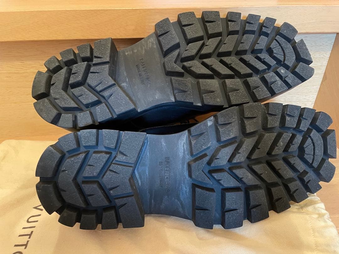 バレンシアガ リノダービー リノブーツ サイズ40 - メルカリ