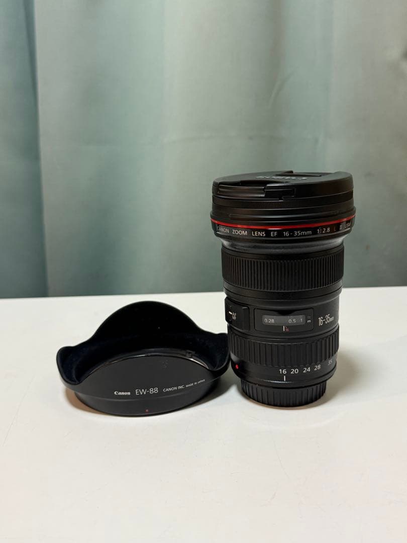 Canon EF16-35mm F2.8L II USM フード付 並品 Canon EF 16-35mm f/2.8L II USM Lens Review • Points in Focus