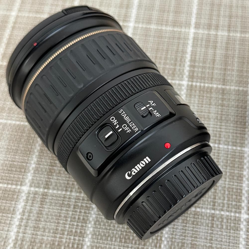 美品 Canon EF 28-135mm f/3.5-5.6 IS USM