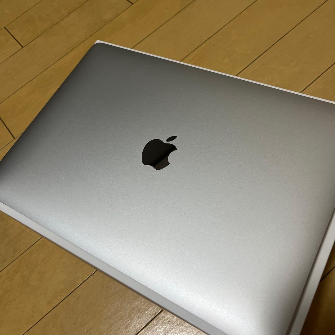 【超美品】Apple MacBook Air M1 8GB 256GB シルバー MacBook Air M1 2020 256GBSSD 8GBメモリ シルバー Apple MacBook Air