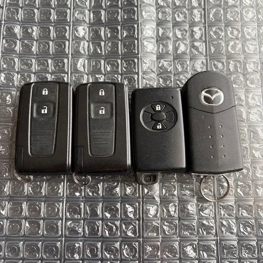 トヨタ ダイハツ マツダ 純正スマートキー 4個セットまとめ売り - メルカリ