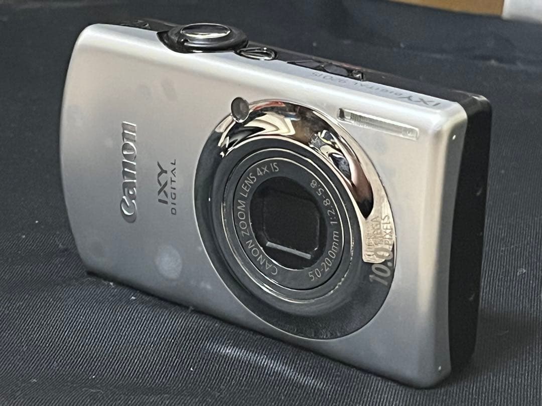Ｃａｎｏｎ　ＩＸＹ　９２０ｉｓ　キャノン　コンパクトデジタルカメラ　シルバー Amazon | Canon デジタルカメラ IXY DIGITAL (イクシ) 920 IS シルバー