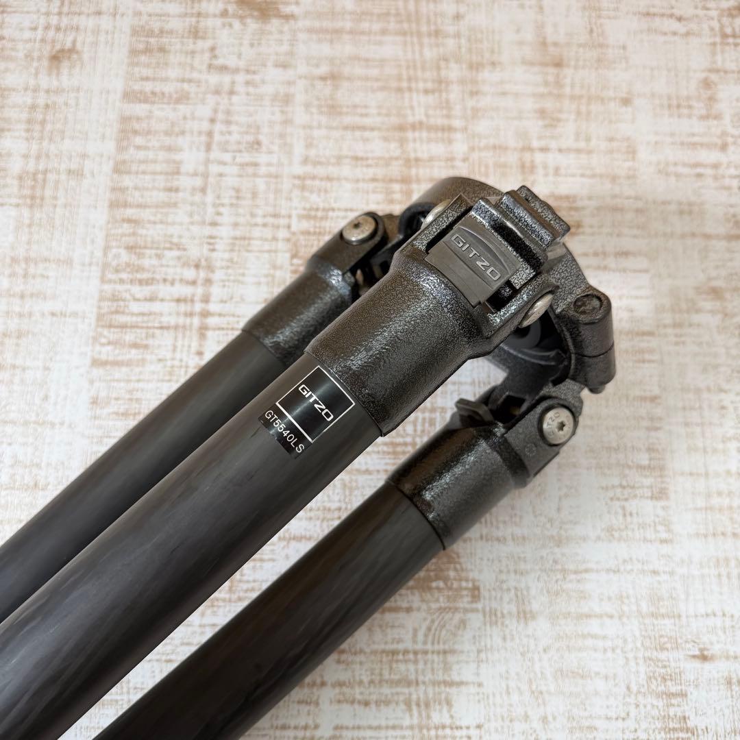 Gitzo GT5540LS ジッツオ カーボン三脚 4段 ロング - メルカリ