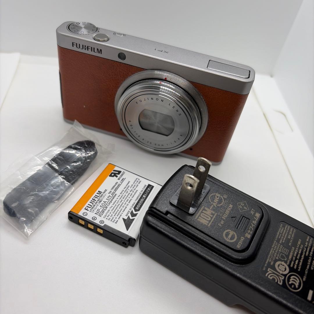 FUJIFILM XF1 元箱付き ヴィンテージ カメラ レトロ