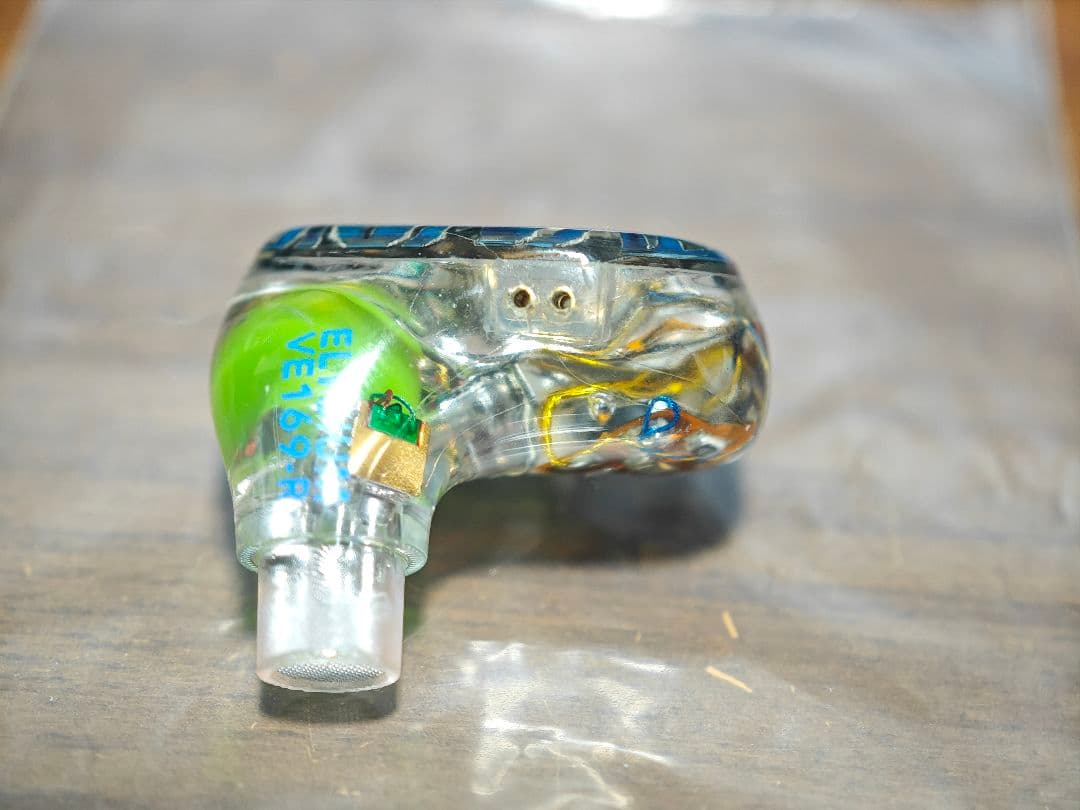 割れ有り】VISION EARS ELYSIUM Universal Fit - メルカリ