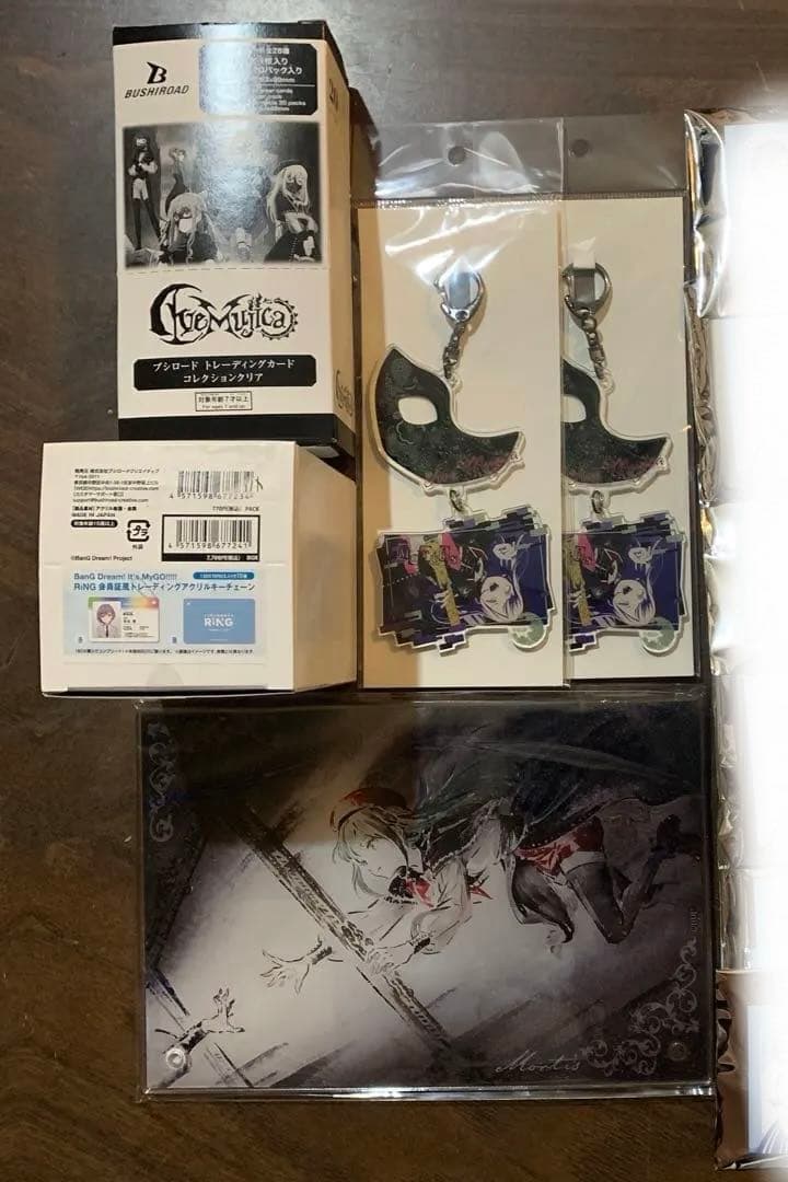 バンドリ MyGO!!!!! ave mujica グッズまとめ バンドリ」Ave Mujicaメンバーが池袋にやってきた！ 新作グッズを一足