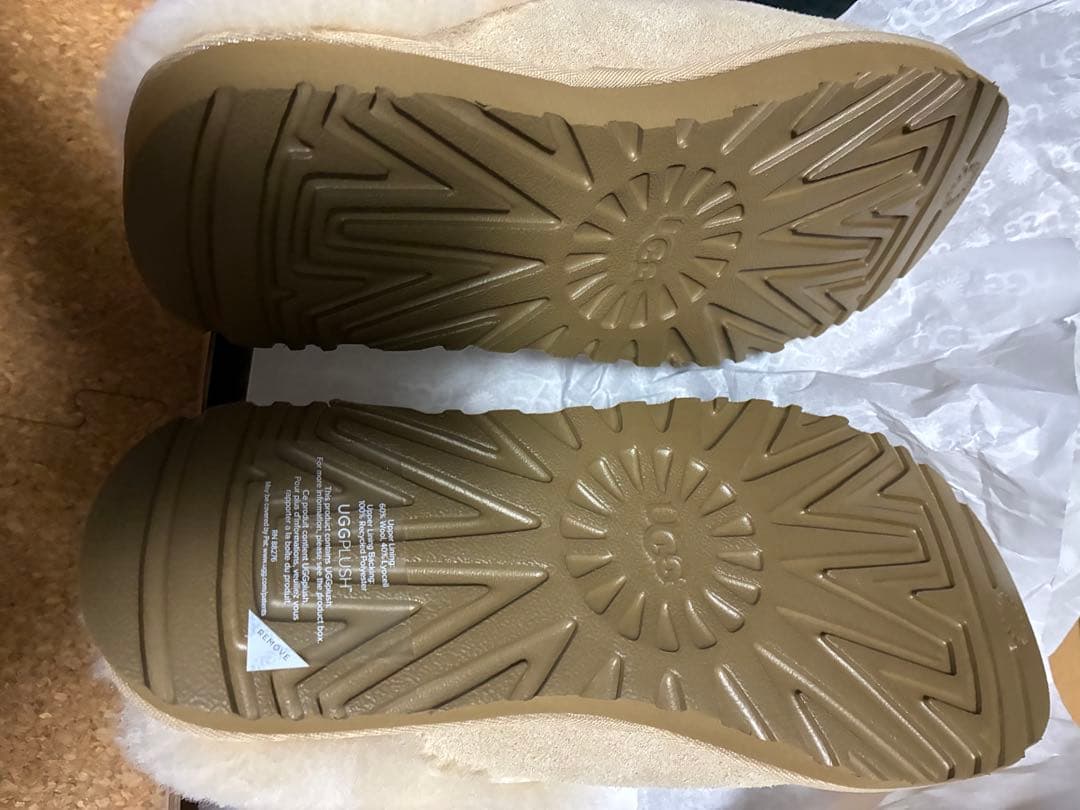 UGGアグ☆新品未使用☆クラゲットCluggette 25cm 8 色サンド - メルカリ