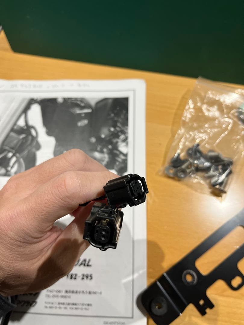 ヤマハ XSR900用 ワイズギア ウインカー移設キット - メルカリ