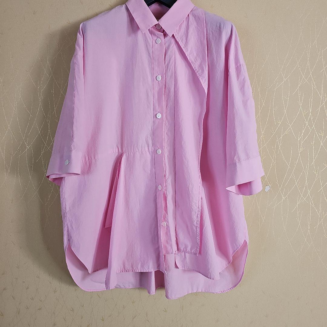エンフォルドアシンメトリーピンク半袖シャツ - メルカリ