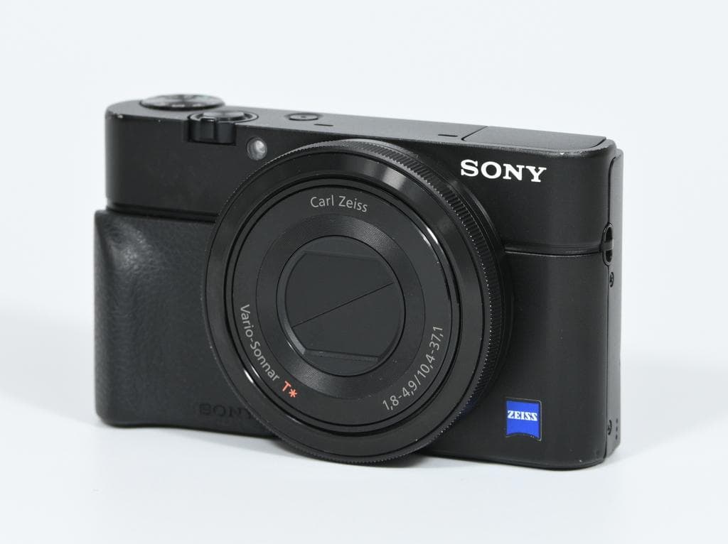 ソニー　SONY Cyber-Shot DSC-RX100 《純正グリップ付》