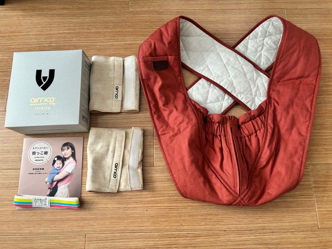 2,3度使用のみ♡エアリコ抱っこ紐 プレミアム　レンガ サイズ1よだれパッド付き エアリコ抱っこ紐「プレミアム」レンガ | AIRRICOBABY