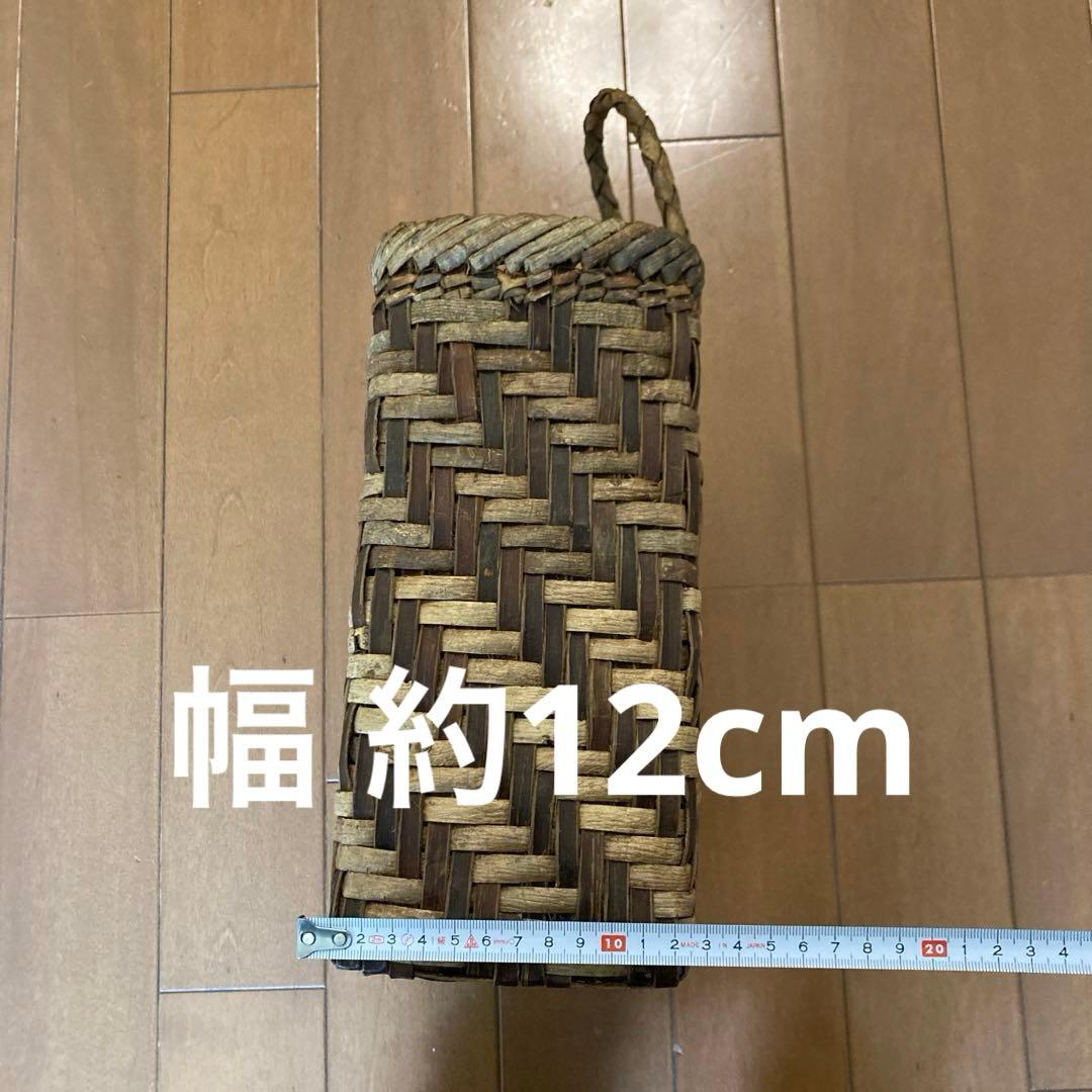 胡桃（くるみ）かご／弘前のみかみ工芸店で購入の中古品（難あり