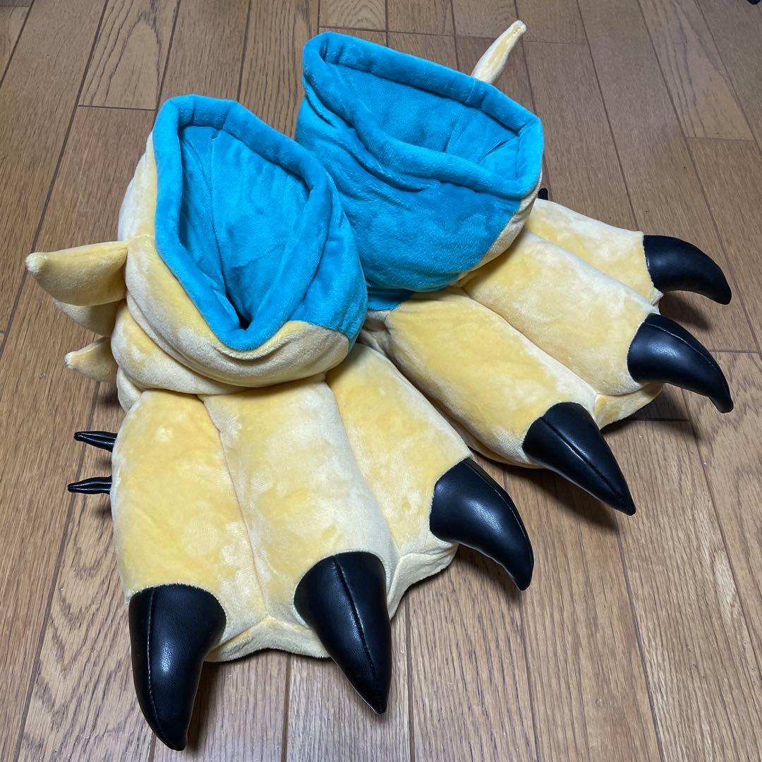 モンスターハンター大狩猟展 踏みしめろ！ ジンオウガスリッパ - メルカリ