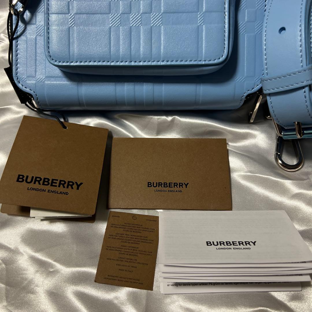 未使用 バーバリーロンドン ユニセックス水色 クロスボディバッグ