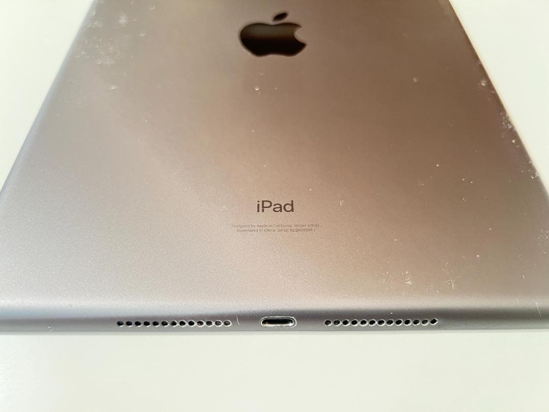 iPad 第9世代 10.2インチWi-Fi black64GBバッテリー71% - メルカリ