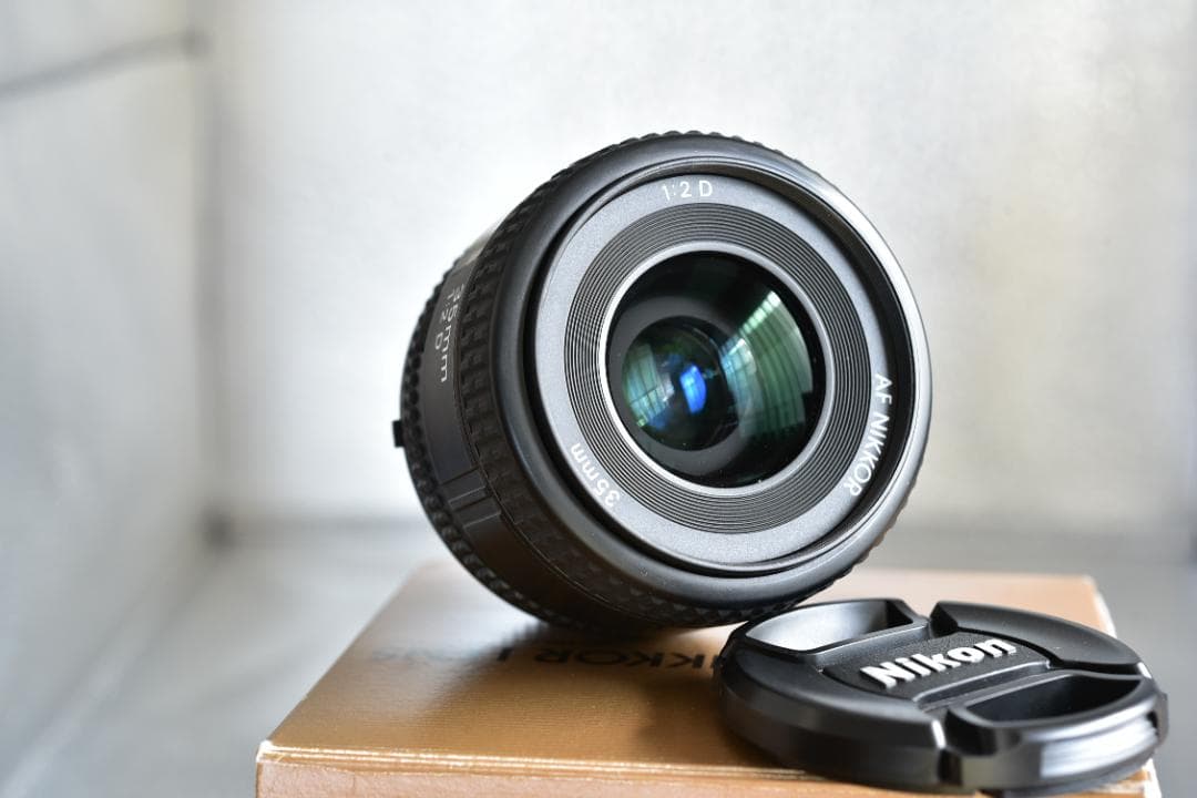 元箱あり　Nikon AF Nikkor 35mm f/2D レンズ レビュー】AF NIKKOR 35mm F2D ① | 銀の備忘録