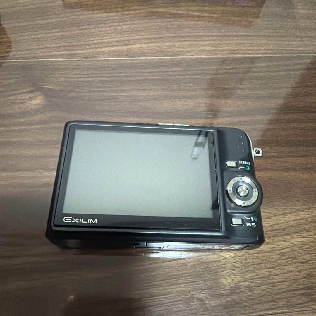 CASIO EXILIM EX-Z1000 10.1メガピクセル - メルカリ