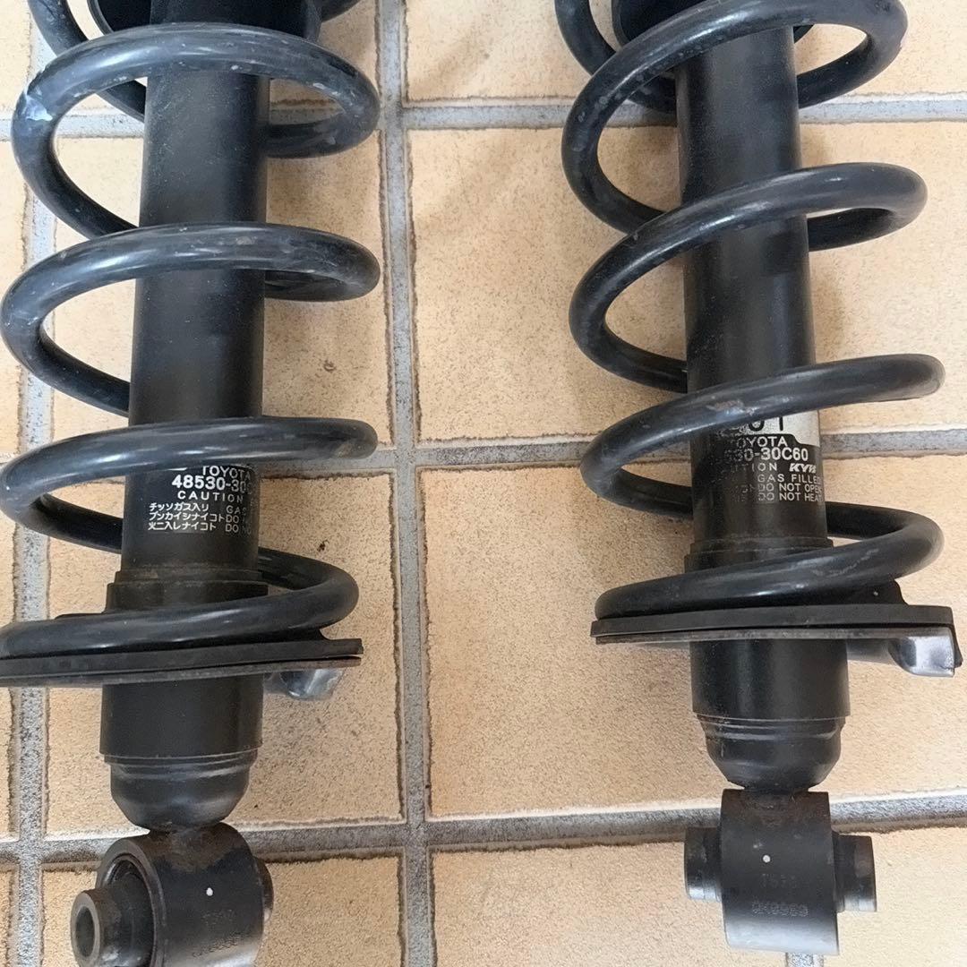 210系クラウン アスリート 純正サスペンションキット 2WD 純正サス