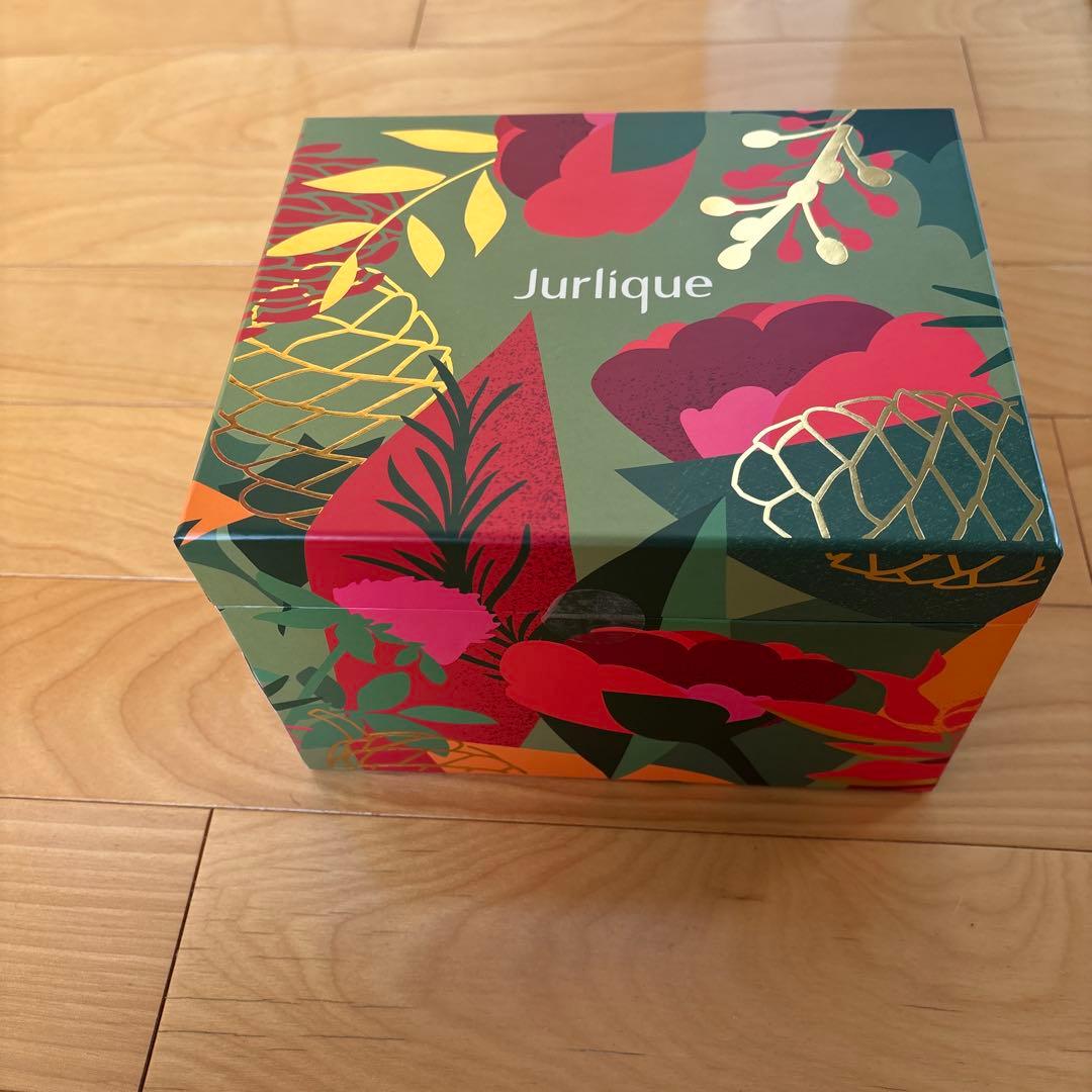 ジュリーク アドベントカレンダー 2024 ジュリーク アドベントカレンダー 2024 What's inside the Jurlique