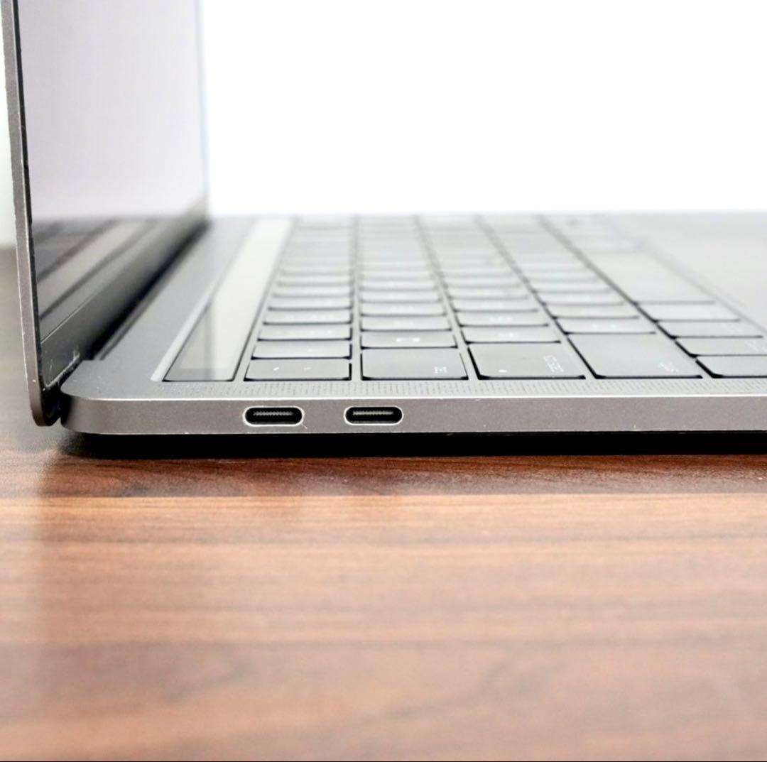 MacBook Pro シルバー 本体 2016 16GB 3.3GHz