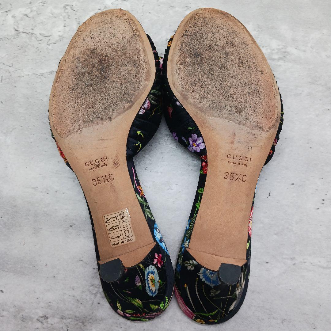 ✨美品✨ グッチ レディース フローラ サンダル ブラック系 総柄 36.5C