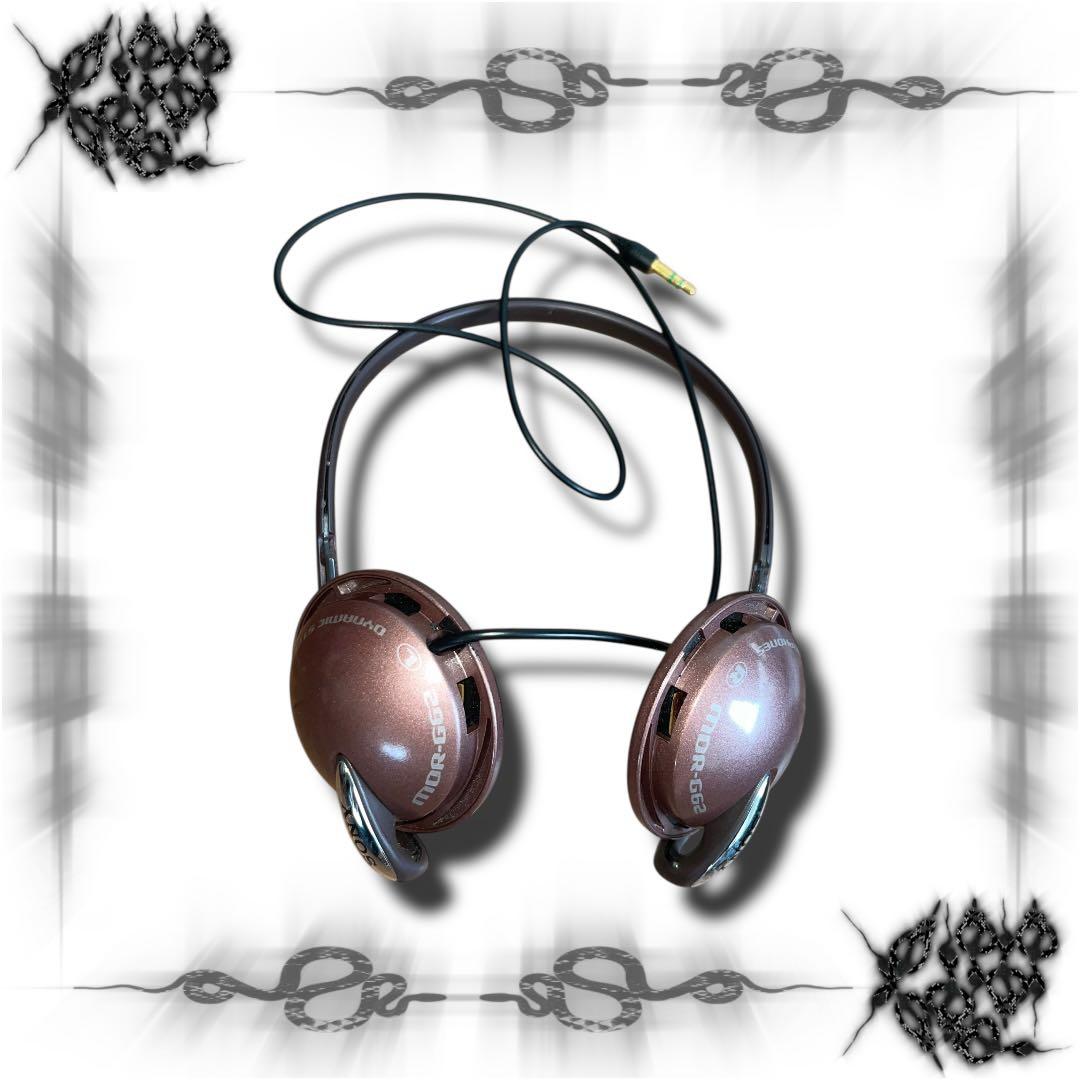 ヘッドホン All About \"Lily ChouChou\" Headphone これ、何のヘッドホン？最近「リリイ・シュシュのすべて」っていう映画