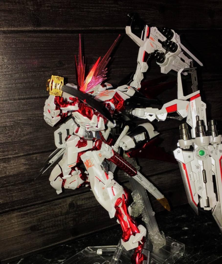 MG 1/100 ガンダムアストレイ レッドドラゴン 全塗装完成