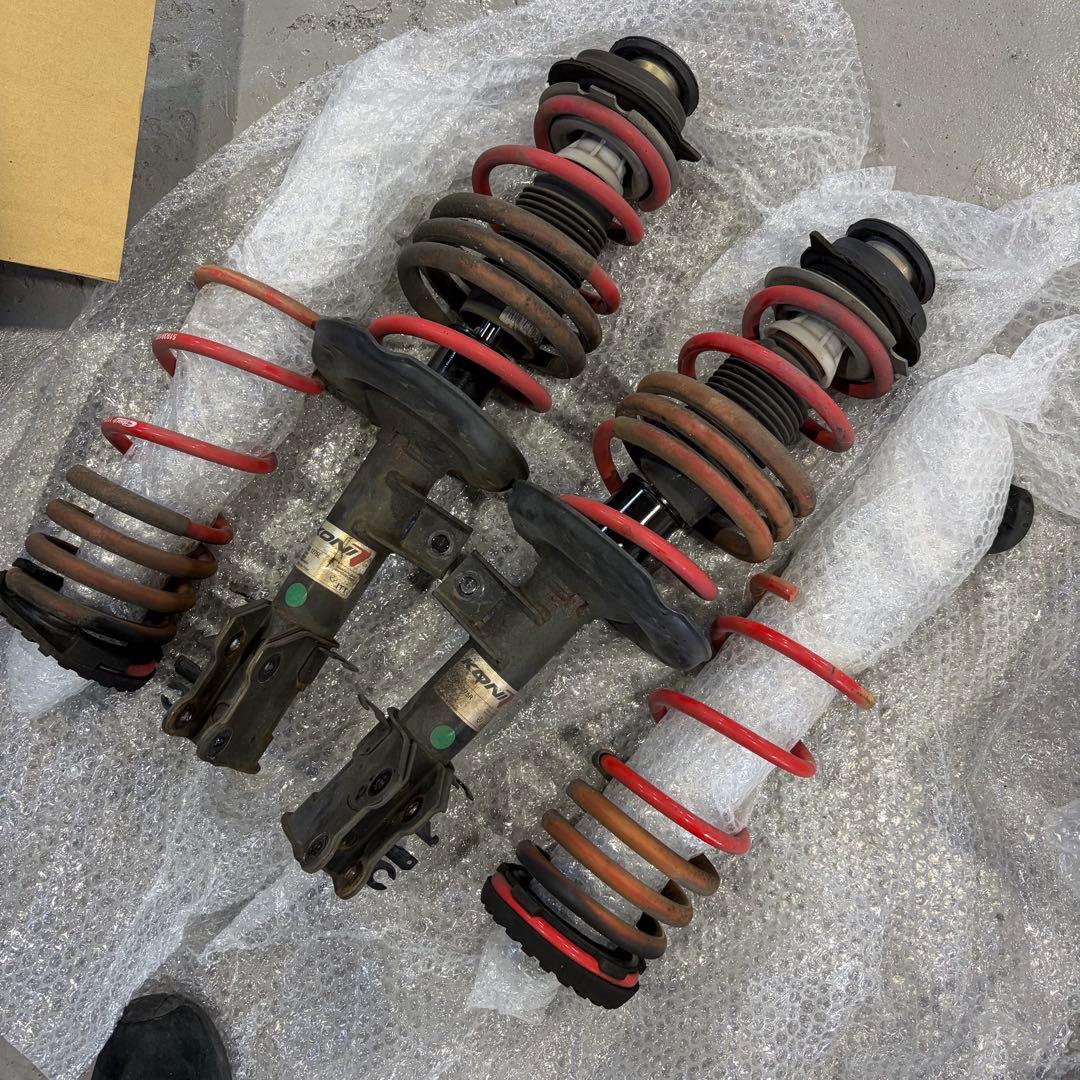 アバルト595 コンペティツォーネ純正サス - メルカリ