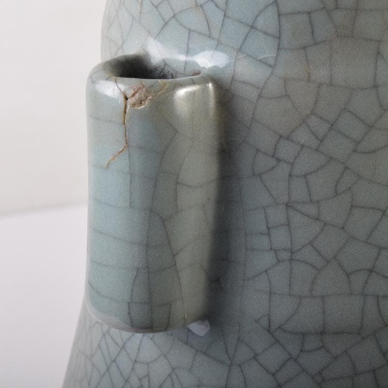 中国 南宋 官窯 青磁 金糸鉄線 貫耳双耳瓶 C 7058A