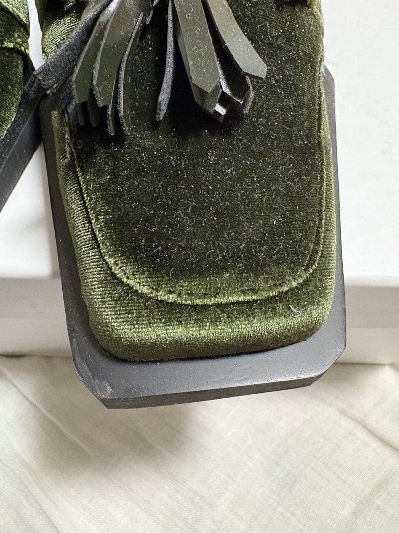 Ameri UND ANGULAR SOLE TASSEL LOAFER - メルカリ