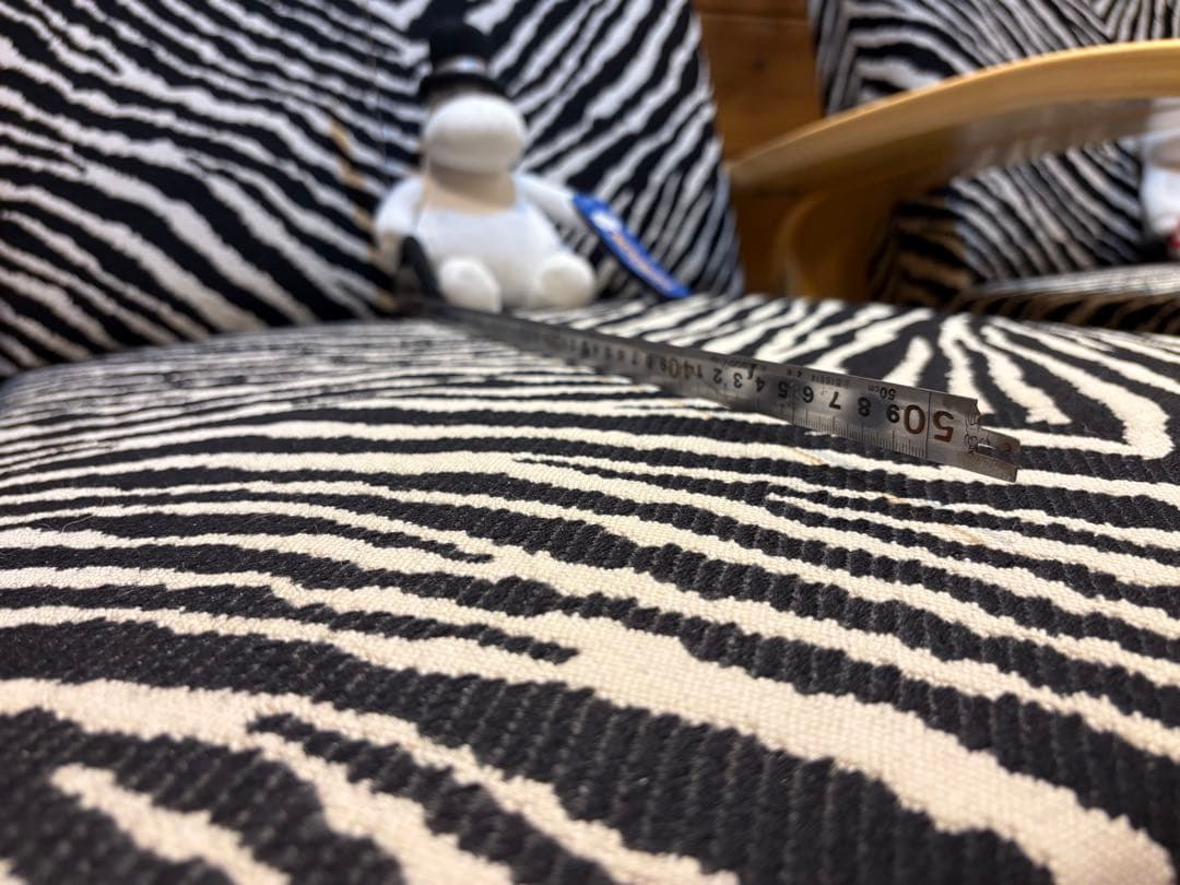 北欧家具Artek / アルテックタンクソファ400ゼブラ一脚 - メルカリ